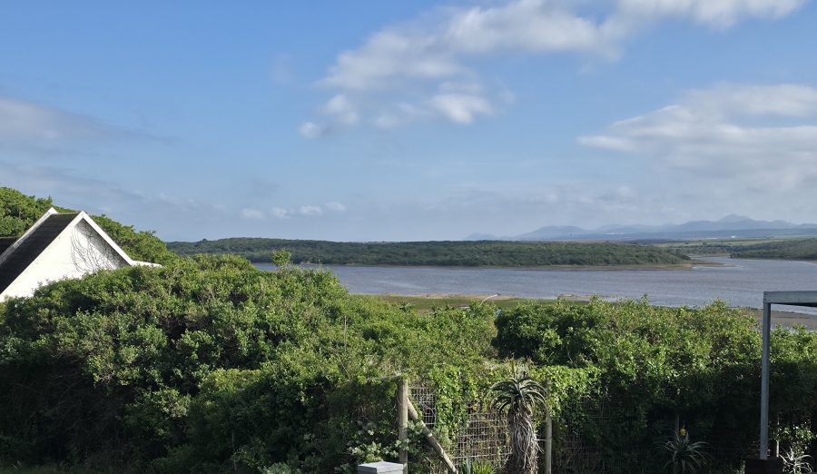 0 Bedroom Property for Sale in Paradise Beach Eastern Cape
